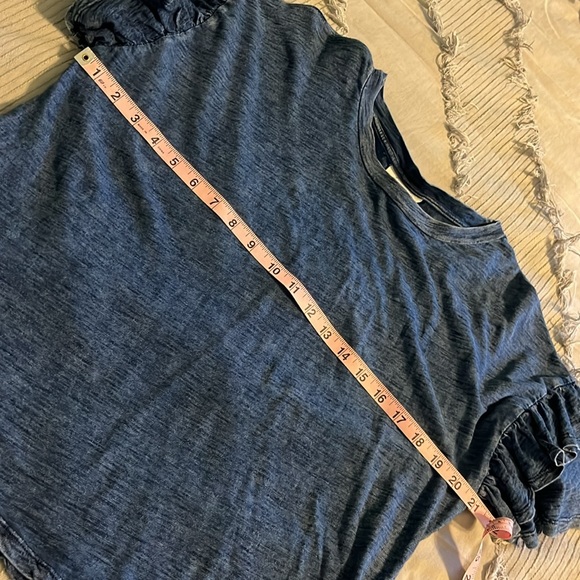 #Bundle & Save# Universal Thread Blue Ruffle Sleeve Top - Picture 5 of 6